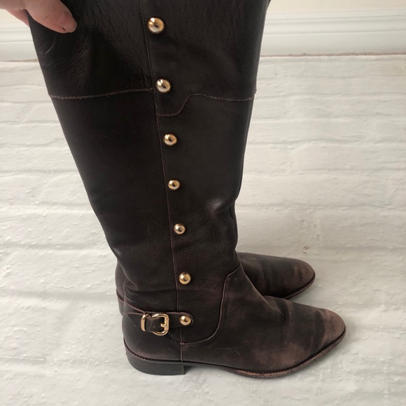 Micheal Kors Brown Leather boots (flats). - Picture 3 of 7